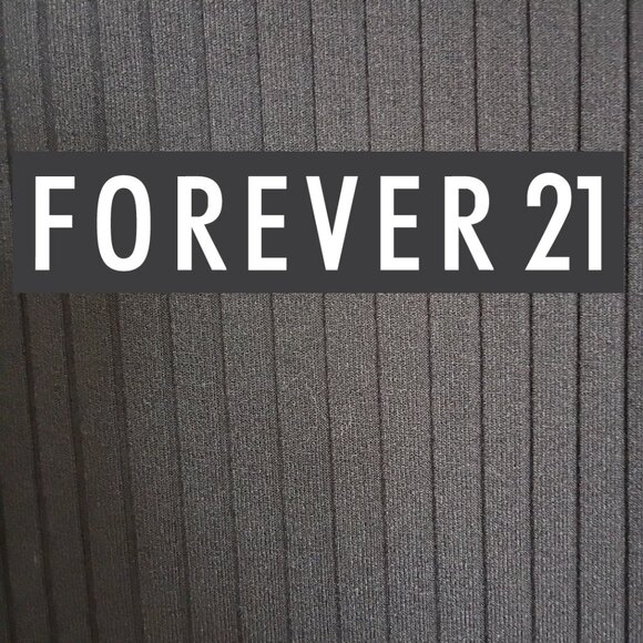 LBD- Forever 21 Black Cocktail dress- Size XS- sleeveless- ribbed- New with tags - Picture 4 of 6